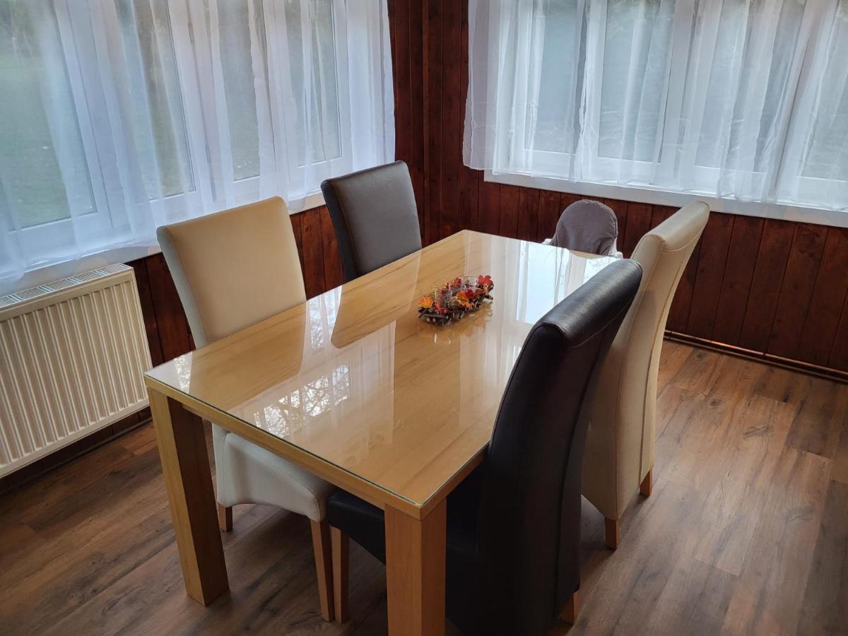 Ferienwohnung Mostheuriger Leo-Hof Eva Reichenau Exterior photo